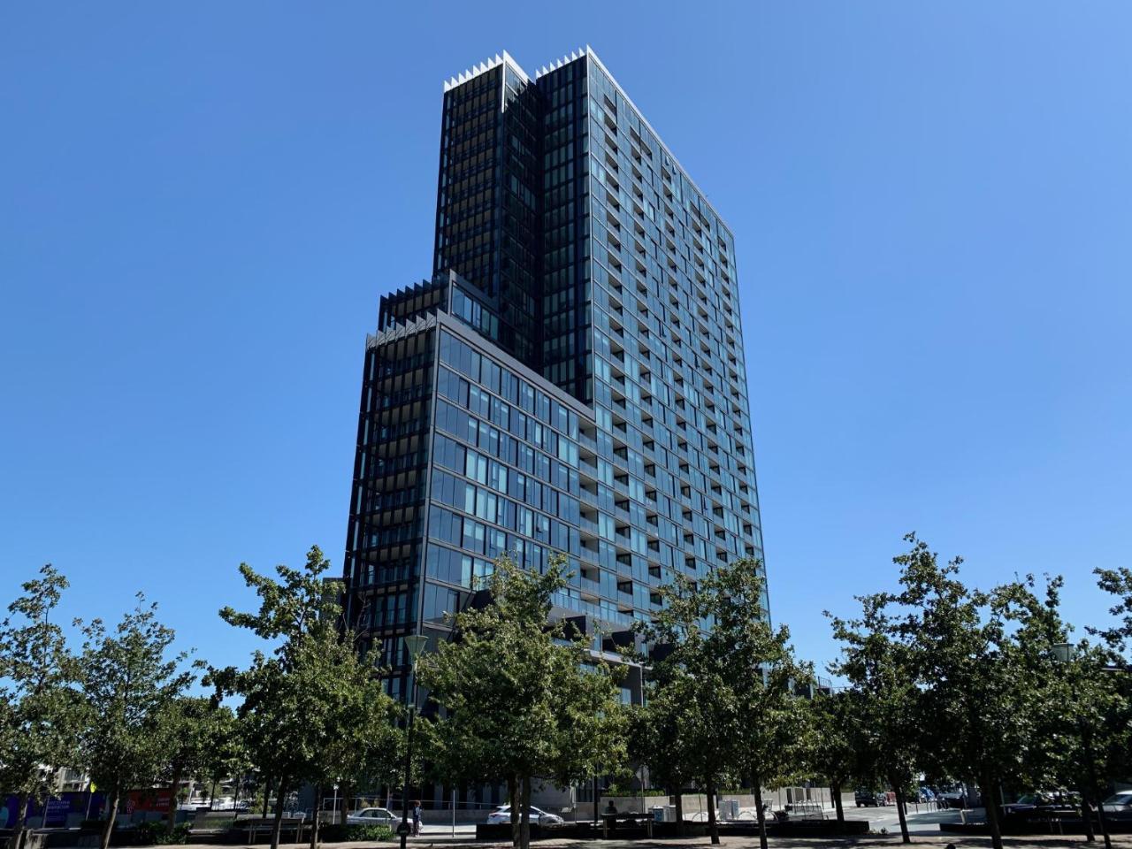 Melbourne Private Apartments - Collins Wharf Waterfront, Docklands Exterior photo